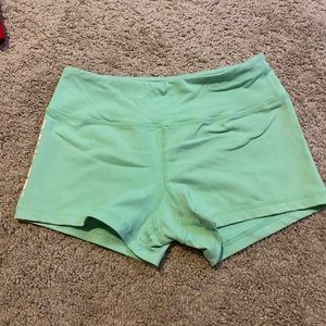 Savage Barbell Shortie